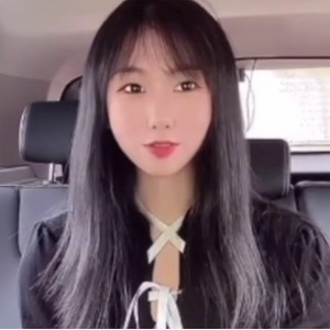 极致诱惑糖心Vlog完整合集，28V高清视频，20.5GB超大容量，限时免费下载！