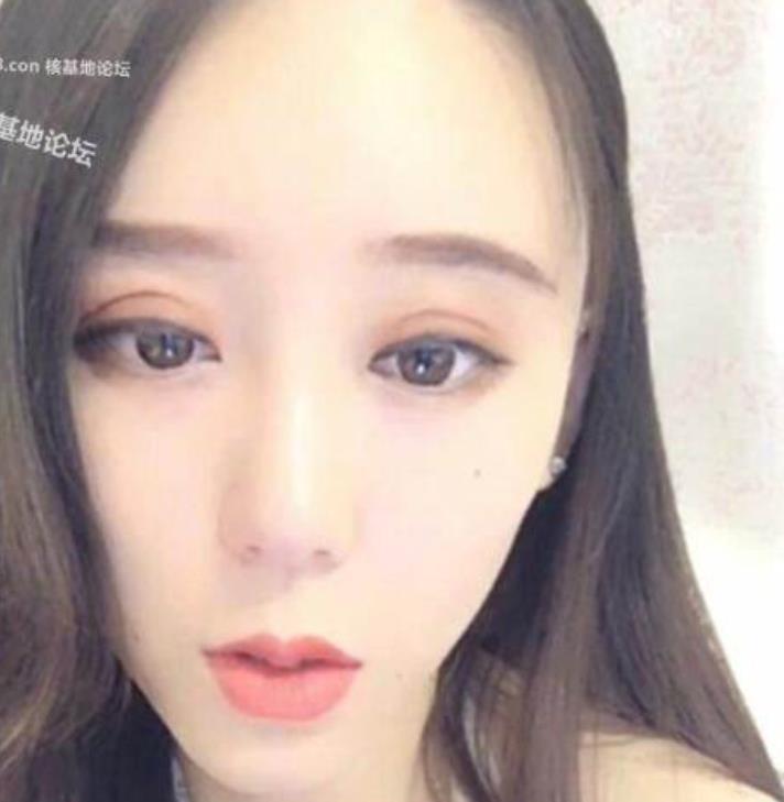 虎牙女主播艾薇儿baby下水合集：火辣诱惑，尽在此处！