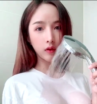 安娜悠米合集：365天的奇妙，28种不同的视角，1.5G的绝对享受，尽在度盘