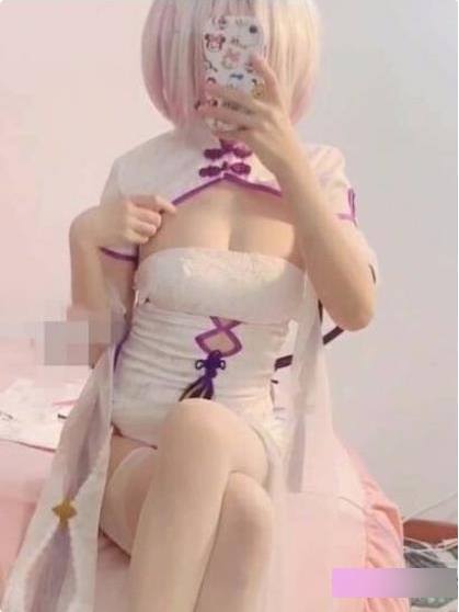 浮力姬：稀缺私拍，完整合集，满足你的二次元少女幻想