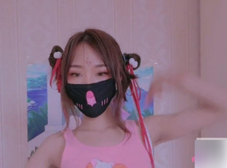 软罗云儿：私人定制，满足你的成人幻想