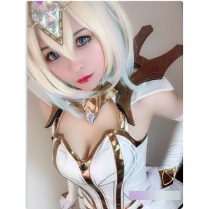 实现梦想：sola酱与小村庄女孩的双马尾网红cheng+ren+shi+pin