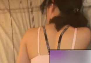 高三女友特辑：独家成人作品，绝对诱人！