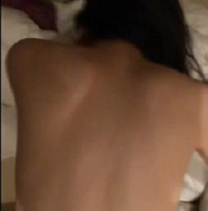 火辣情侣自拍！台湾美眉身材撩人！