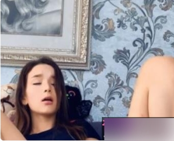 火辣混血女主播EllieLeen全新作品五部，挑战你的视觉极限！