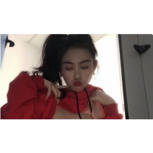 火辣网红吴晶晶！限时独家合集，尽享成人视界！