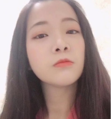 火辣小少妇，尽情享受蜜桃时刻！