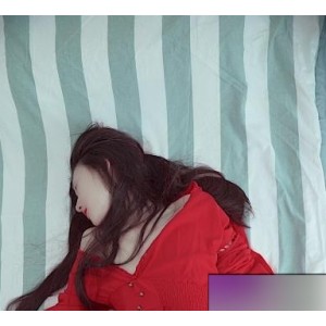 震撼上线91粉嫩女神全新高清作品，多乙带你体验绝美诱惑！