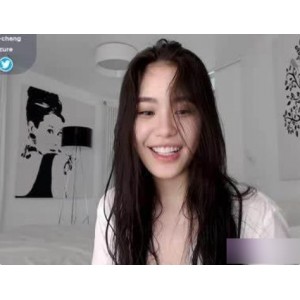 东南亚性感主播LiChang最新合集：撩倒你的人气推荐！