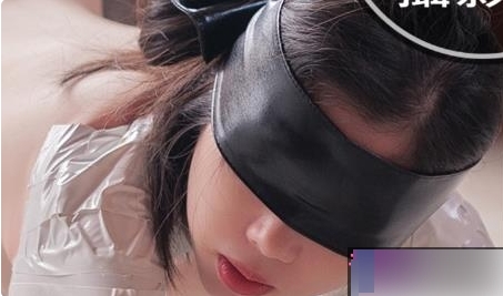 《JVID娜娜的胶带束缚：挑战你的极限给力！》