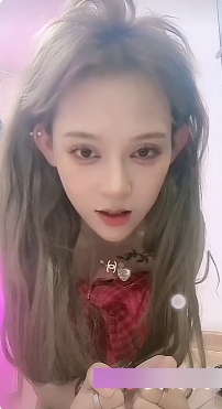 火辣网红美女尽显诱惑，4.3GNV格式视频百度盘限时放送！