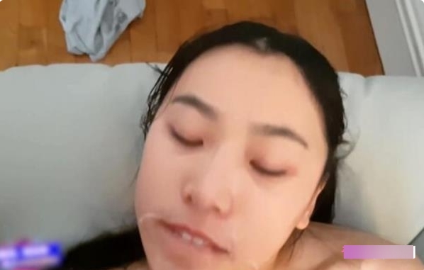 刘玥火爆全网！最新稀缺高清无圣光新作合集，令人叹为观