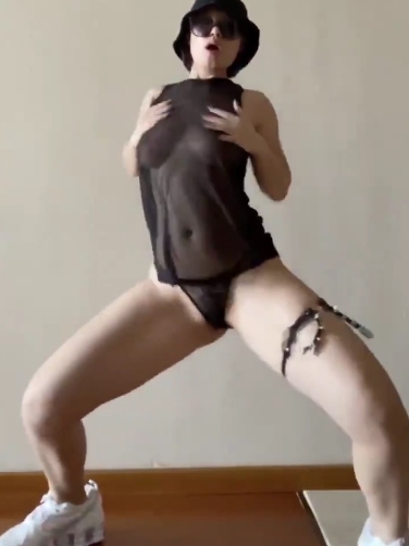 夏甜推特健身博主217P85V2.17G百度盘