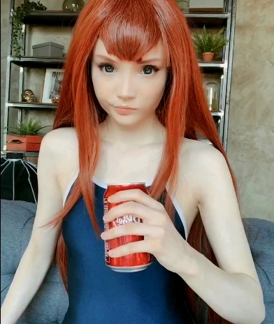 RocksyLight的俄罗斯网红妹子VIP图集和1070p视频，95v百度云下载