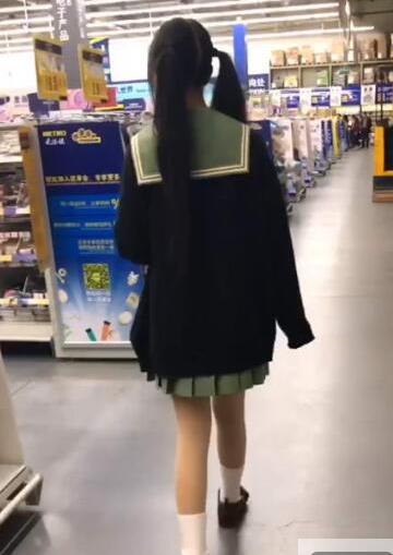 浆果儿和Lolita的小粉猪跳舞视频合集