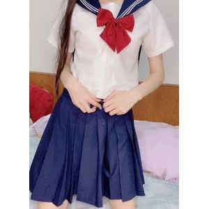 搬运服装和道具的3v樱狸子，售价900m