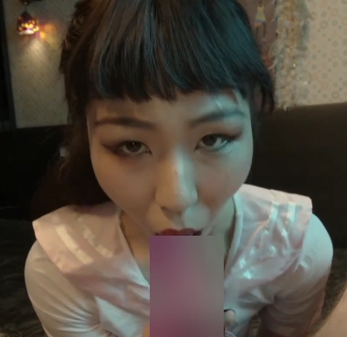 性感少妇与老外的大宝贝在某传媒上C双腿发抖的视频（1V,238M）