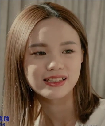 國産艾薇,星空無限傳媒,頭文字D,李文雯,1v,609mb商品艾薇星空无限传媒头文字D李文雯1v609mb