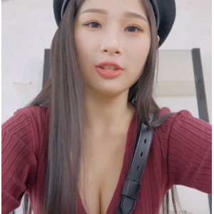 JVID精选美女胸前软肉高颜值