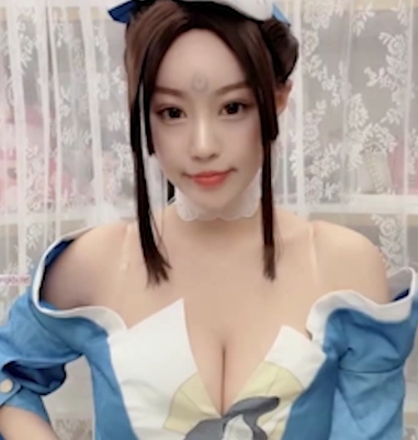 朱可儿精选大罩杯比基尼，网红火舞COS，56p，1v，694m