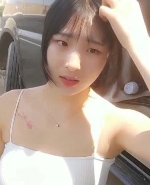 儿子直播户外跪口深处，释放度盘，补链女友