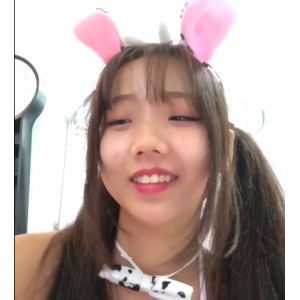 浆果儿的原创美少女作品