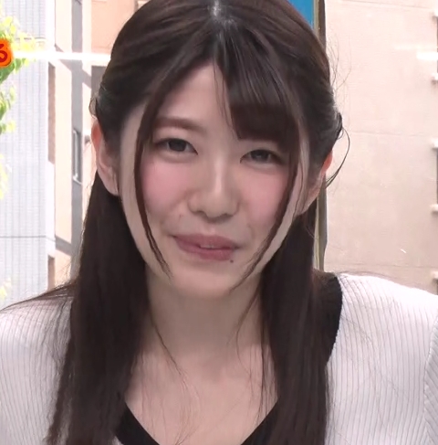 美腿妹子展示AI技术引起围观