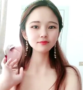 可爱自行打包脸形炫耀商品