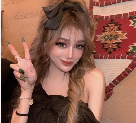 TS-贝拉私拍福利115V2.1G