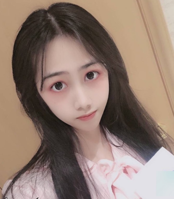 抖音美女江可爱的搞笑视频