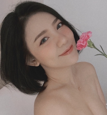 国外女网红Hannahowo的吃鸡合集25p，41v，百度云资源8.77g