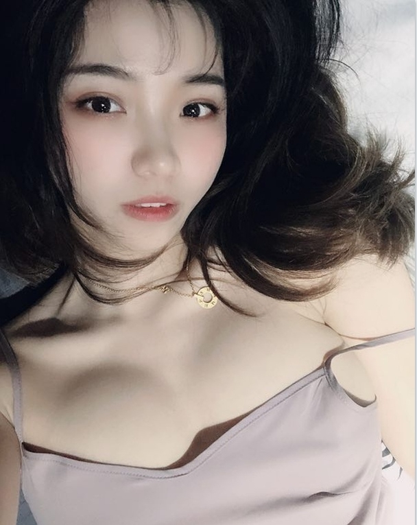 私密电报:宅男视图分享,183三人游,84V,1.22G,百度盘