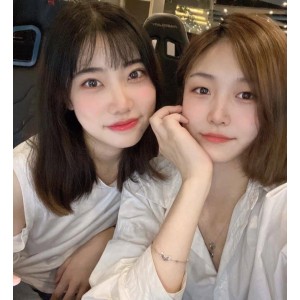 上海富家千金前任的互动生活照展示（转载搬运）