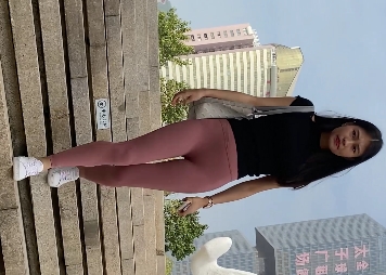 粉色紧身裤翘臀长腿美女视频百度云