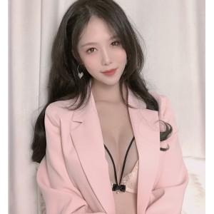 抖娘利世NO.55粉色西装