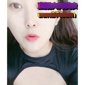 高颜值的小妹子在百度云上分享了一部名为99年的擦某处视频，视频大小为2.3GB，格式为1V。