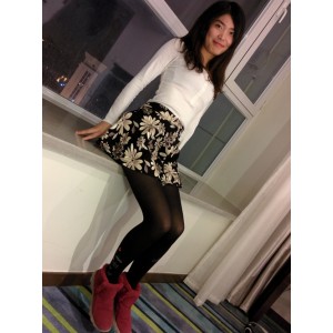 转载搬运2014年11月09日发布的商品标题为：SS+V15三人游1V591M百度盘