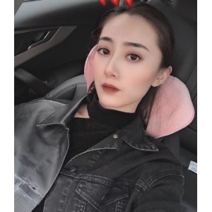 标题露脸美女与同事在C酒店完美开房，百度盘分享细节在C酒店，美女与同事反差明显地开房，完美的经历还被拍下来，现在分享在百度盘上。