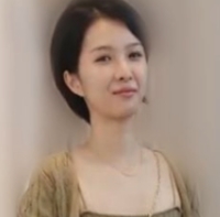 西西千元定制热舞照片