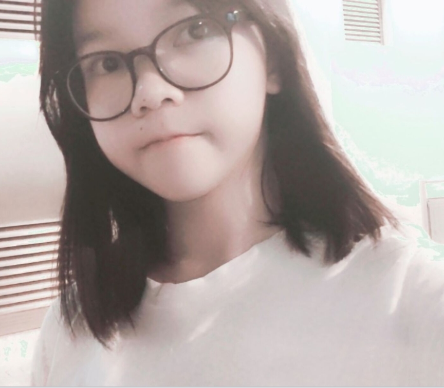 火辣妹子身材性感，搬运道具展示，1V1g视频资源，百度盘下载