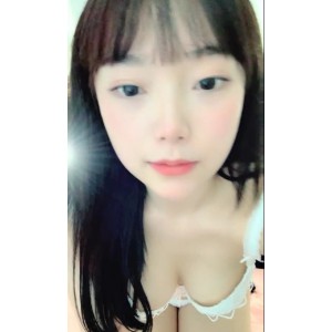 卡哇伊萌妹性感透视装浴室诱惑