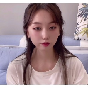 糖心小桃的1v900M度盘