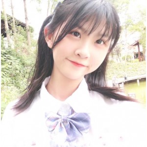 逆天妹子在公共场合光着pp的酸果儿（转载搬运）