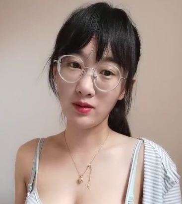 老师备课时发现道具漏奶，神秘处猛磨，需要转载搬运资料，可使用百度盘。