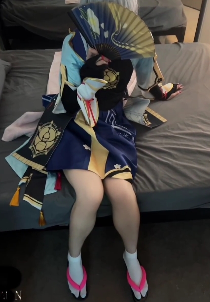 牛逼大神的足艺COSER三部曲875M百度盘