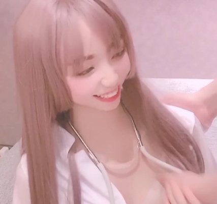 女护士献身患胀娆释放浓浓不明液，治疗百度盘