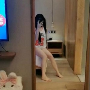 超人气可爱幼齿粉嫩罗莉妹胖次猫