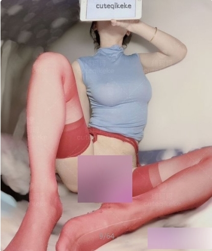 校本科生绮珂珂私拍甄选天然圆润大罩杯15V+2.8G百度盘