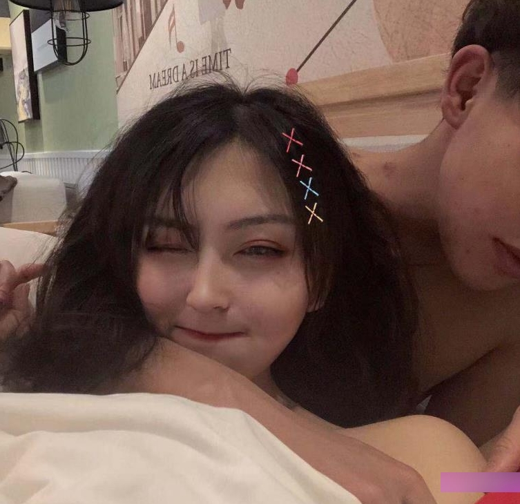 高颜值妹子张晴、宋翊儿等36部整合商品