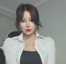 斗鱼主播苏苏A失眠R定制视频42V+3G百度云资源下载